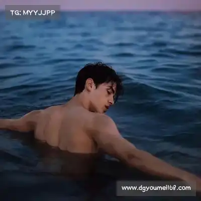 缪念泳